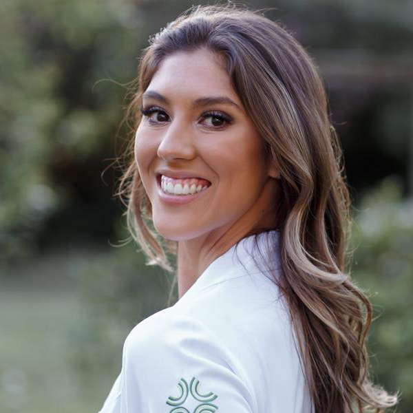 JULIA LUCHESE CUSTODIO